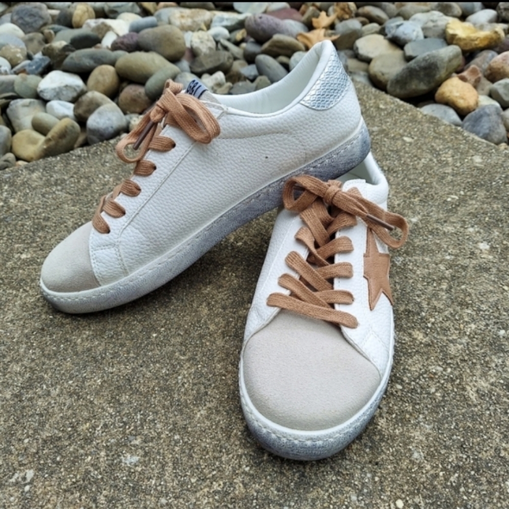 Size 8.5 Cute Star Sneaker in White Neutral by Grace & Lace Worn briefly once